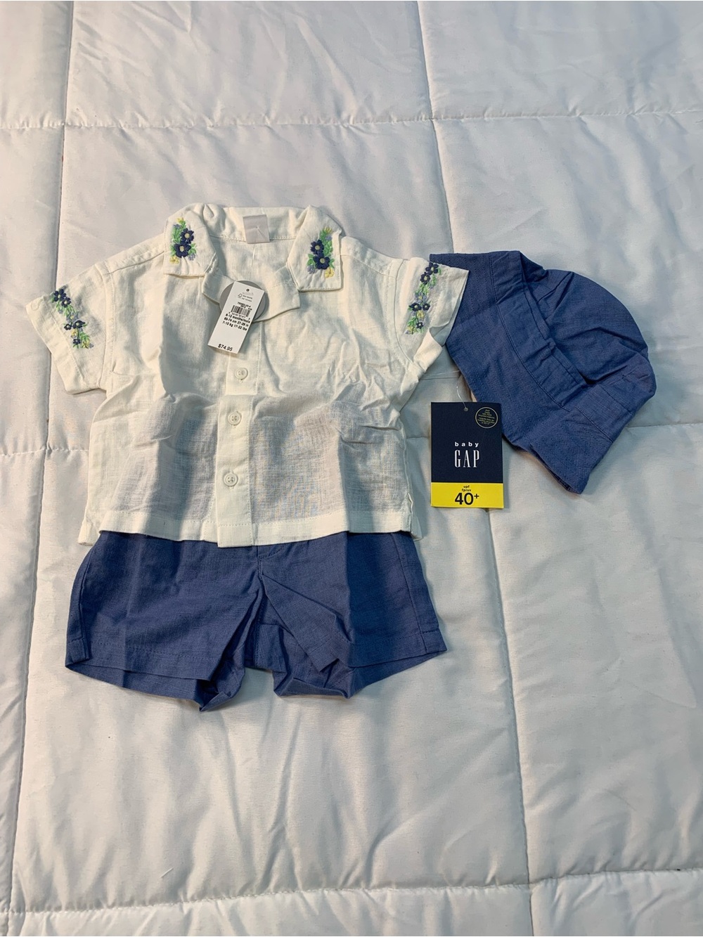 New shorts shirt and hat set size 6-12M